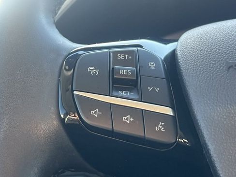 Certified 2023 Ford Escape Active w/ Tech Pack #2 image 11