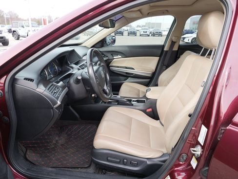 Used 2014 Honda Crosstour EX-L image 16