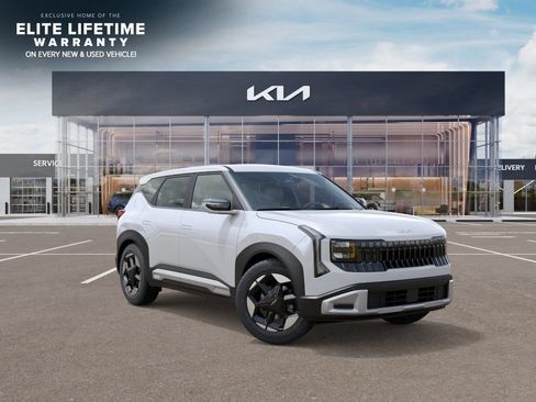 New 2027 Kia Seltos S FWD image 9
