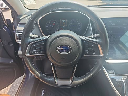 Used 2023 Subaru Outback Onyx Edition AWD/4WD image 17