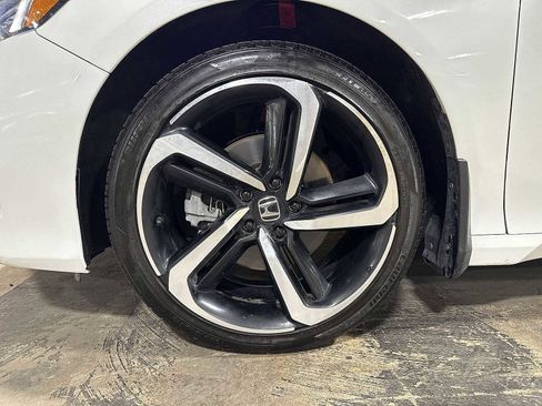 Used 2022 Honda Accord Sport image 10