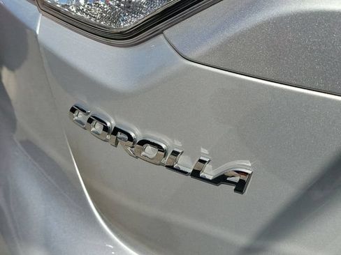 Used 2023 Toyota Corolla LE FWD image 7