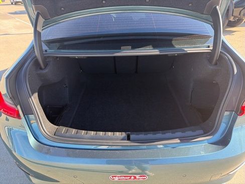 Used 2021 BMW 330i xDrive Sedan w/ Convenience Package image 9