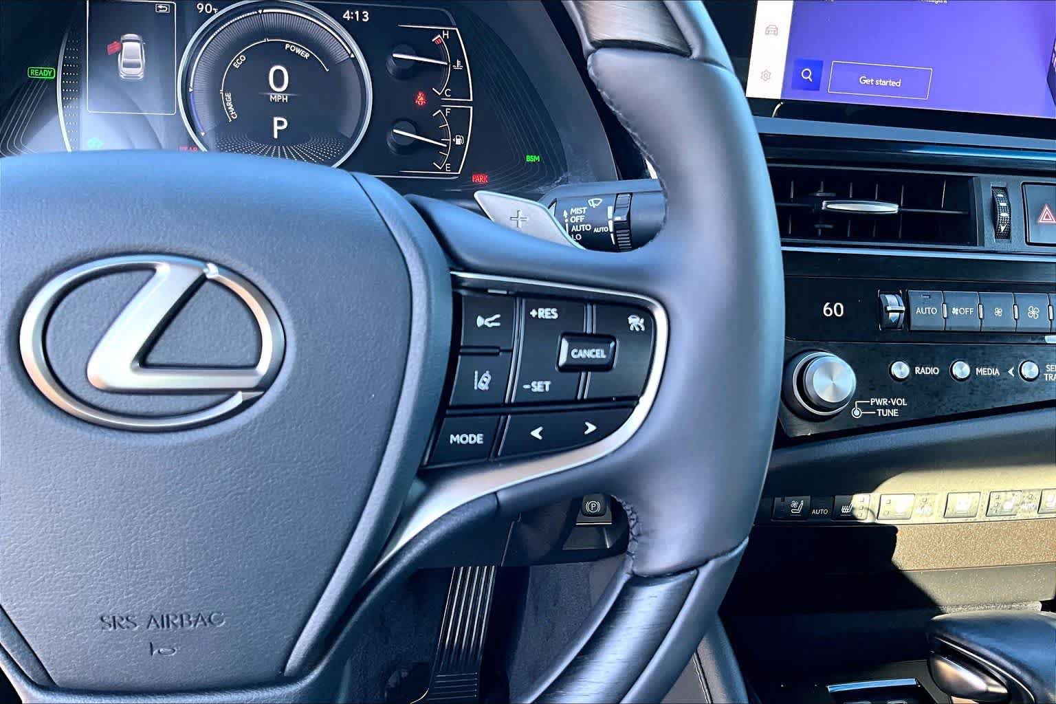 Used 2023 Lexus ES 300h w/ Accessory Package (Z1) FWD image 23