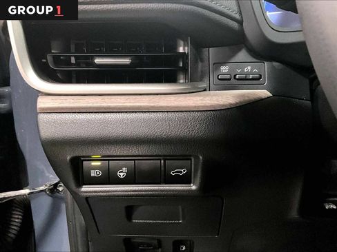 Used 2024 Toyota Grand Highlander Limited image 34