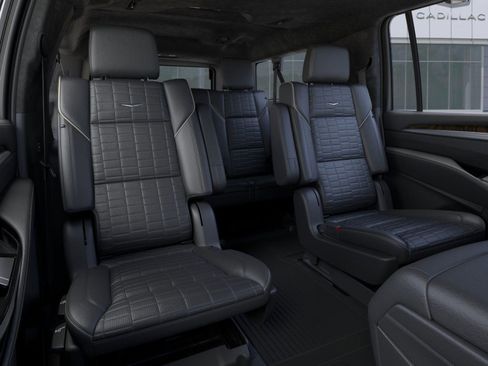 New 2026 Cadillac Escalade ESV Platinum Sport w/ LPO, ONYX Package AWD/4WD image 17