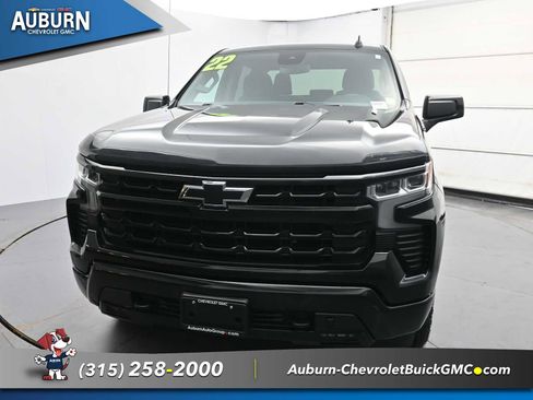 Used 2022 Chevrolet Silverado 1500 RST AWD/4WD image 3