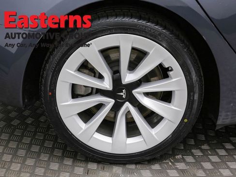 Used 2023 Tesla Model 3 Standard Range image 27