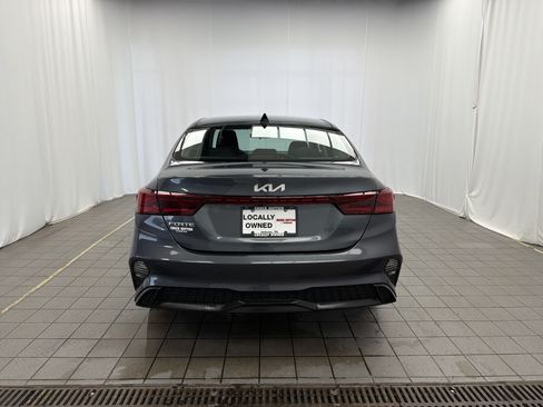 Used 2024 Kia Forte LXS FWD image 5