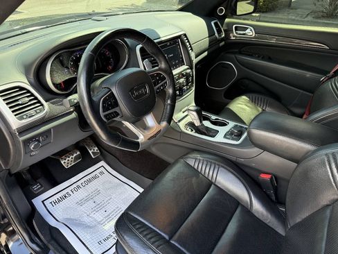 Used 2018 Jeep Grand Cherokee Trackhawk AWD/4WD image 14