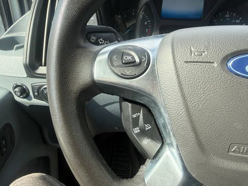 Used 2019 Ford Transit 150 XLT RWD image 24
