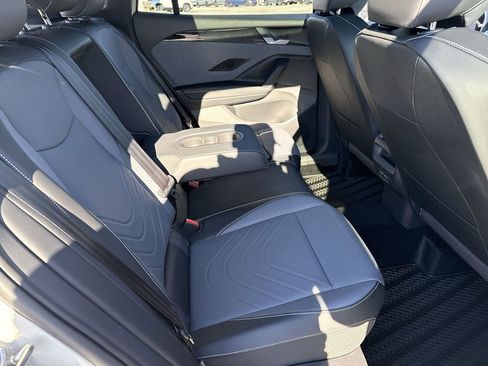 New 2026 Volkswagen Tiguan SE R-Line AWD/4WD image 29