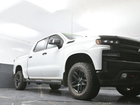 Used 2022 Chevrolet Silverado 1500 LT Trail Boss w/ Safety Package AWD/4WD image 50
