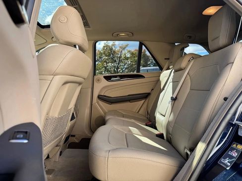 Used 2015 Mercedes-Benz ML 350 4MATIC image 12