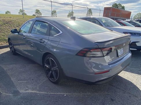 Used 2025 Honda Accord Sport image 6