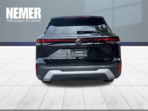 New 2026 Volkswagen Tiguan S AWD/4WD image 3