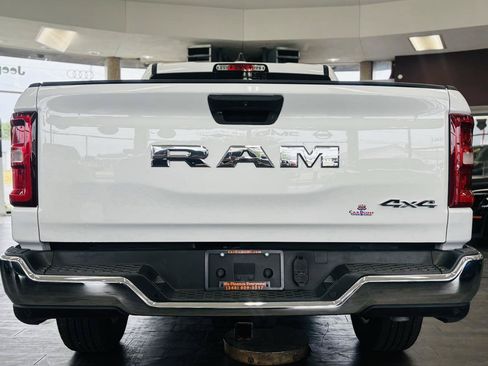 Used 2025 RAM 1500 Tradesman AWD/4WD image 11