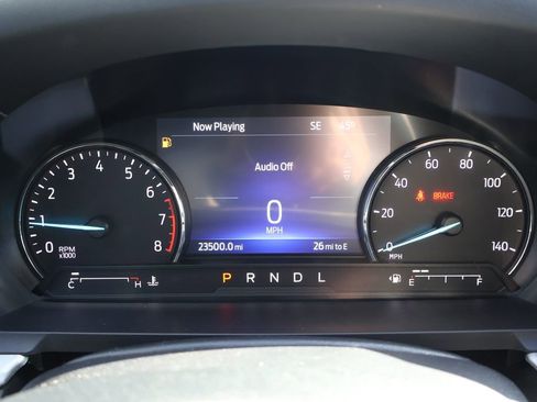 Used 2023 Ford Explorer XLT image 26