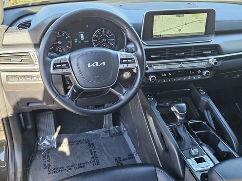Used 2022 Kia Telluride S image 37