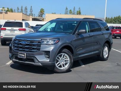 Used 2025 Ford Explorer Active