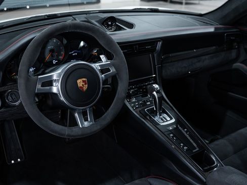 Used 2016 Porsche 911 GT3 RWD image 46