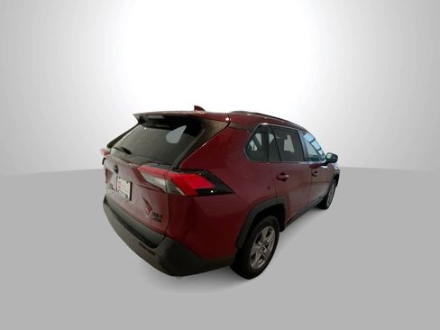 Certified 2022 Toyota RAV4 XLE image 8