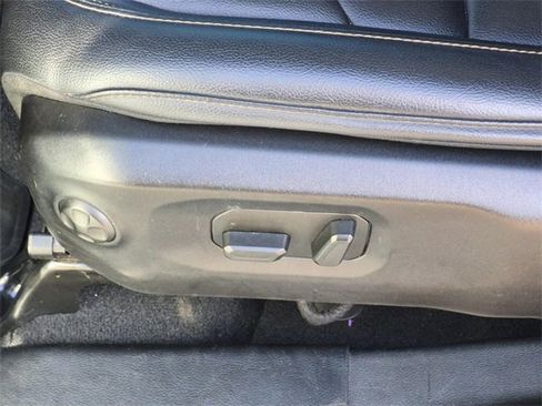 Used 2024 Jeep Wrangler Sahara image 20