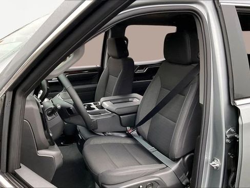 Used 2026 GMC Sierra 1500 SLE w/ Preferred Package image 15