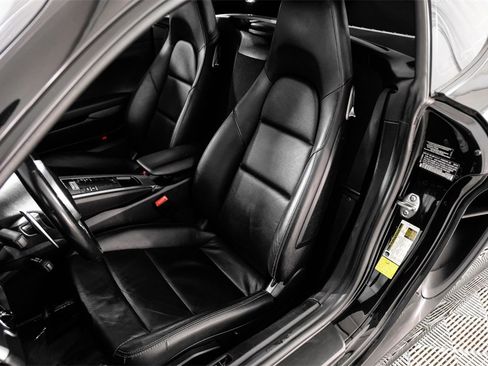 Used 2015 Porsche Cayman image 30