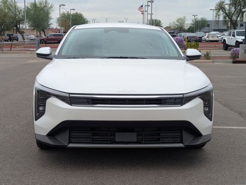 New 2025 Kia K4 EX image 9