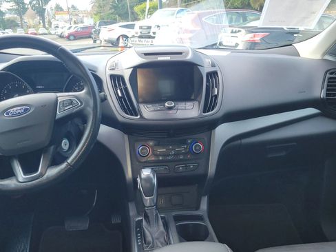 Used 2018 Ford Escape SEL w/ Ford Safe & Smart Package image 8