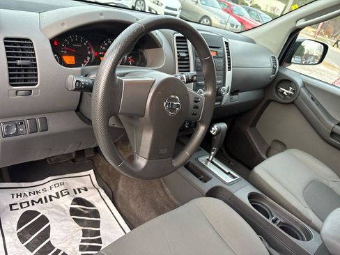 Used 2012 Nissan Xterra S w/ Value Package image 24