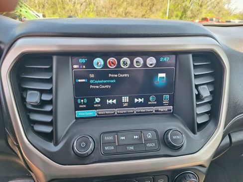 Used 2017 GMC Acadia Denali AWD/4WD image 25