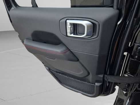 New 2026 Jeep Wrangler Unlimited Rubicon 392 AWD/4WD image 17