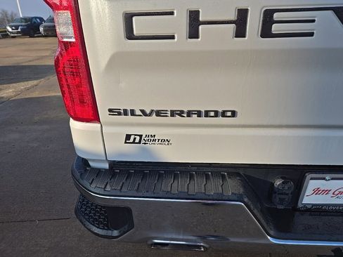 Used 2019 Chevrolet Silverado 1500 LT w/ Texas Edition image 36