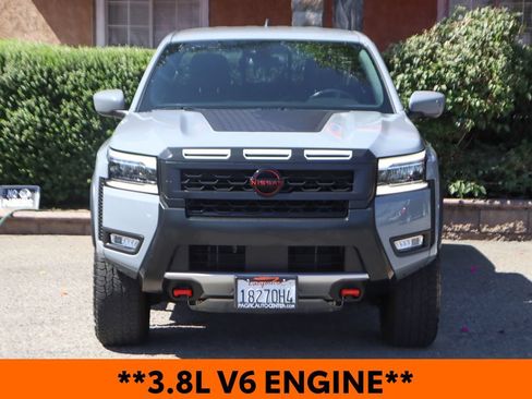Used 2025 Nissan Frontier PRO-4X w/ Black Accent Package AWD/4WD image 3