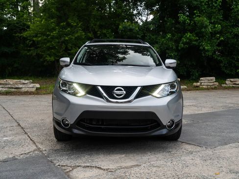 Used 2017 Nissan Rogue Sport SL FWD image 14
