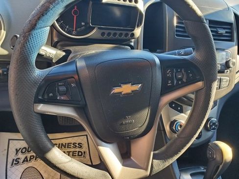 Used 2013 Chevrolet Sonic LT image 15