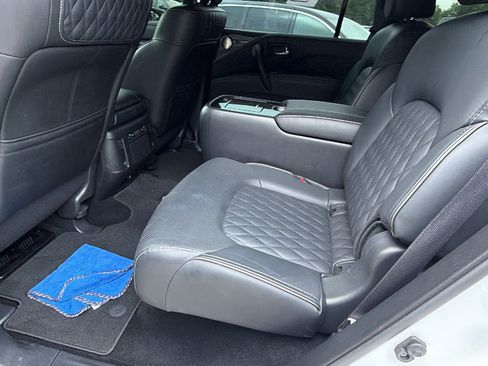 Used 2024 INFINITI QX80 Sensory AWD/4WD image 24