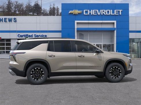 New 2026 Chevrolet Traverse Z71 w/ Enhanced Driving Package image 5