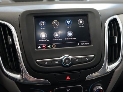 Used 2020 Chevrolet Equinox LS image 30