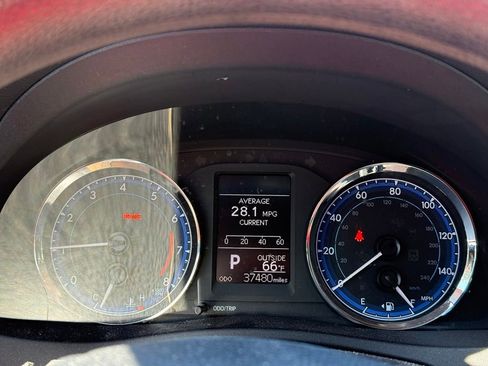 Used 2017 Toyota Corolla LE FWD image 10