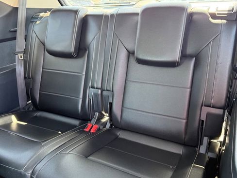 Used 2021 Volkswagen Atlas SEL AWD/4WD image 26