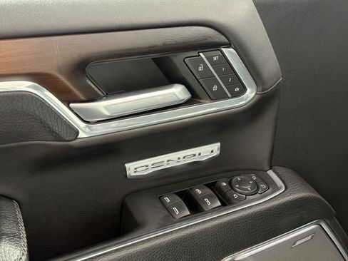 Used 2024 GMC Sierra 1500 Denali AWD/4WD image 15