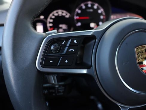 Used 2021 Porsche Cayenne image 39