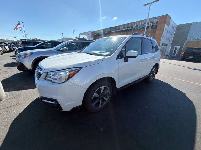 Used 2017 Subaru Forester 2.5i Premium AWD/4WD image 2