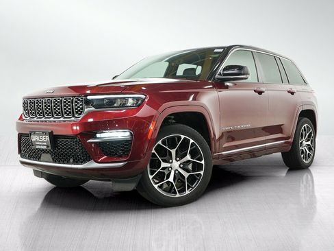 Used 2023 Jeep Grand Cherokee Summit AWD/4WD image 1