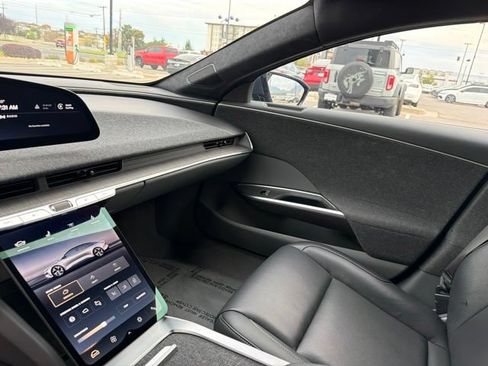 Used 2023 Lucid Air Pure AWD/4WD image 21
