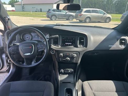 Used 2019 Dodge Charger Police image 12