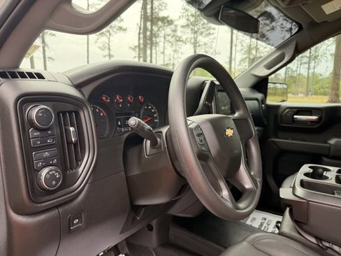 Used 2025 Chevrolet Silverado 1500 W/T w/ WT Value Package image 14